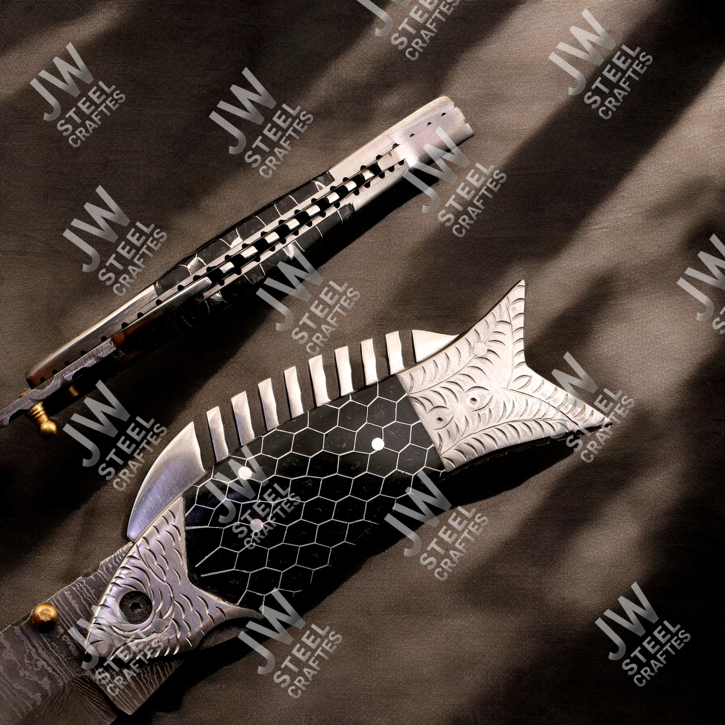 Hand-Forged Damascus Steel Folding Knife – Fish Design Pocket Knife with Resin Handle & Leather Sheath | Unique Collectible Gift for Him