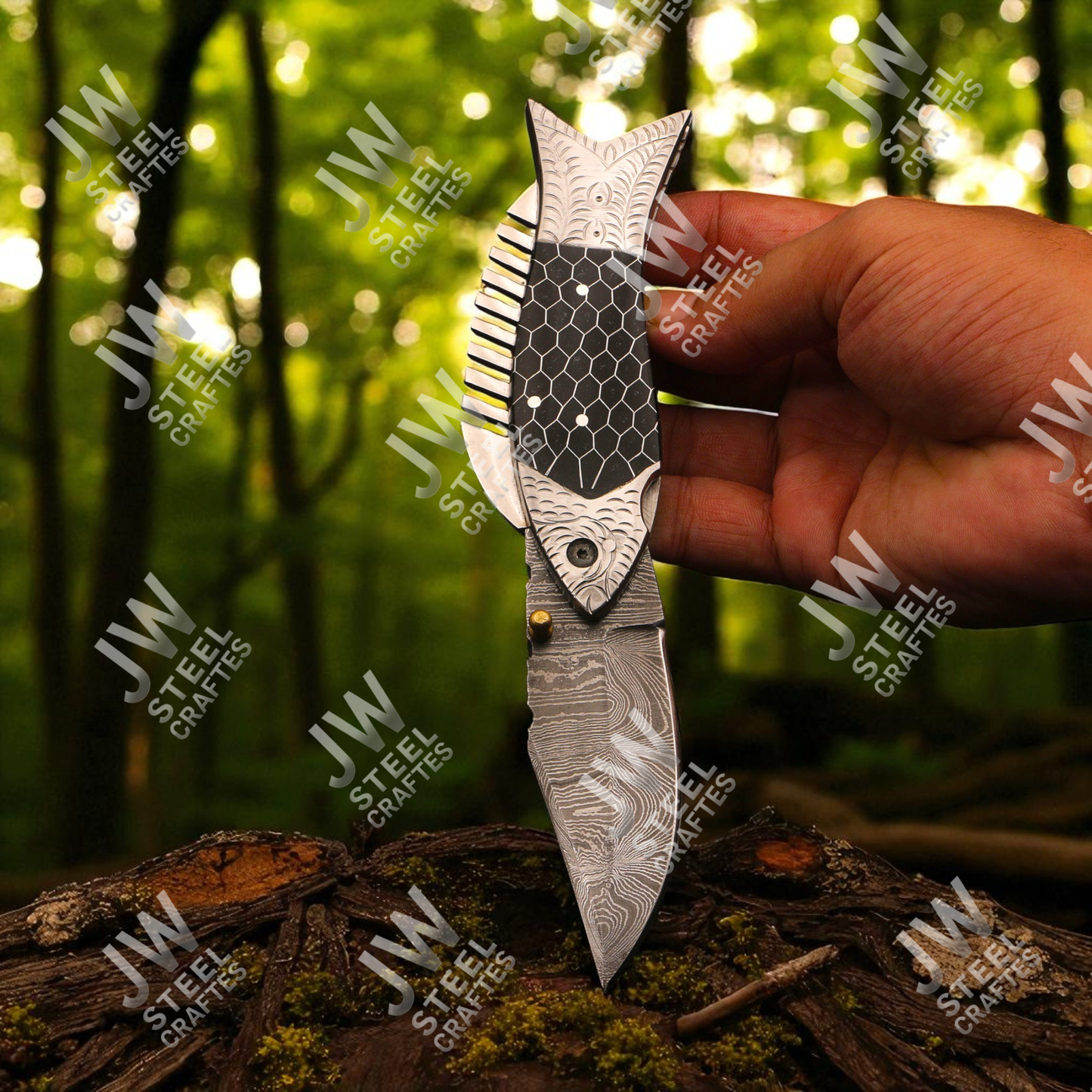 Hand-Forged Damascus Steel Folding Knife – Fish Design Pocket Knife with Resin Handle & Leather Sheath | Unique Collectible Gift for Him