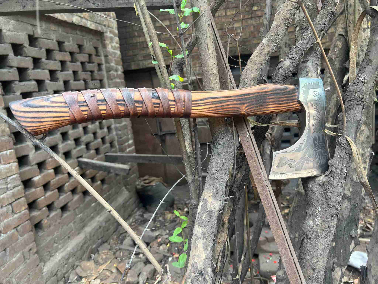 Personalized Viking Bearded Axe – Hand-Forged High Carbon Steel Battle Axe with Ash Wood Handle & Leather Sheath | Engraved Collectible Gift for Him, Groomsmen, Father’s Day