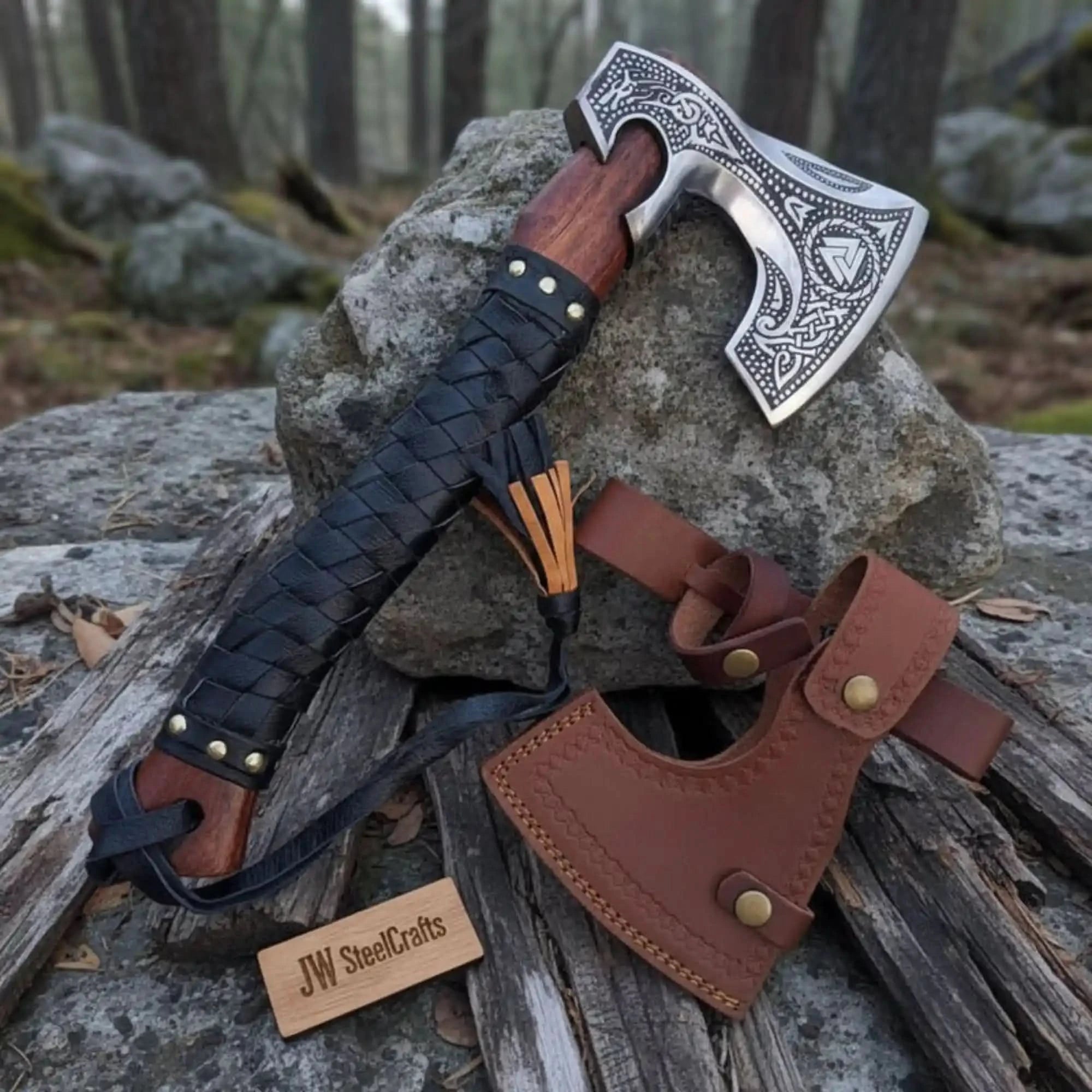 crest-viking-combat-axe.webp?v