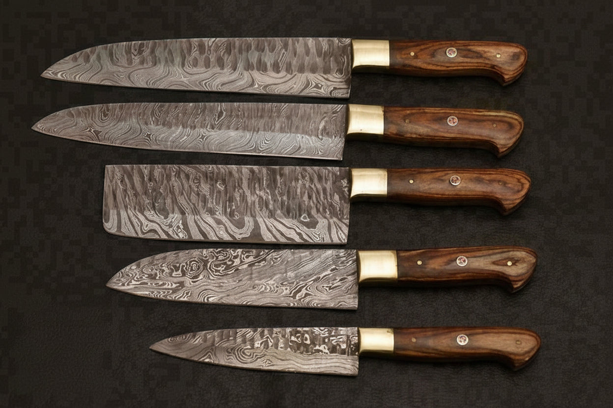 Beautiful Custom Made Damascus Steel Chef Knives Set/Perfect Gift K-0335