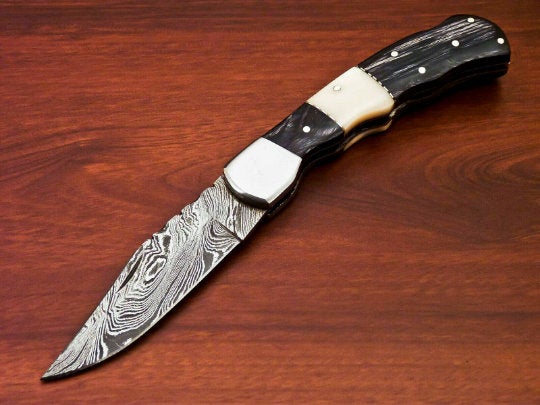 folding knife Custom Handmade Damascus Steel folding knife Christmas gift