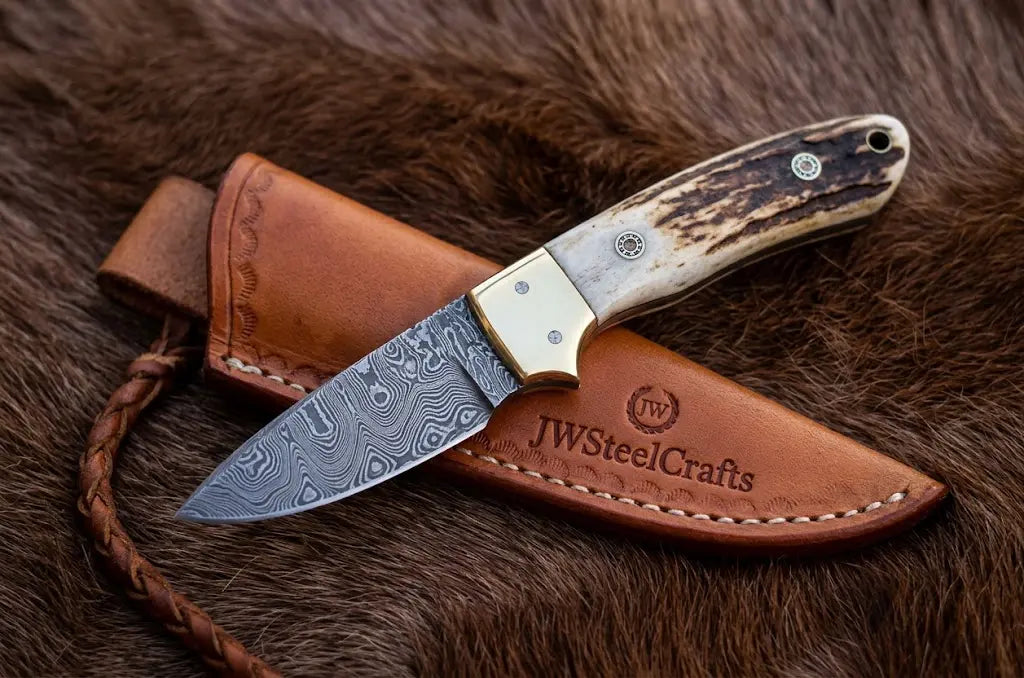 Best Knives for Cowboys and Ranchers