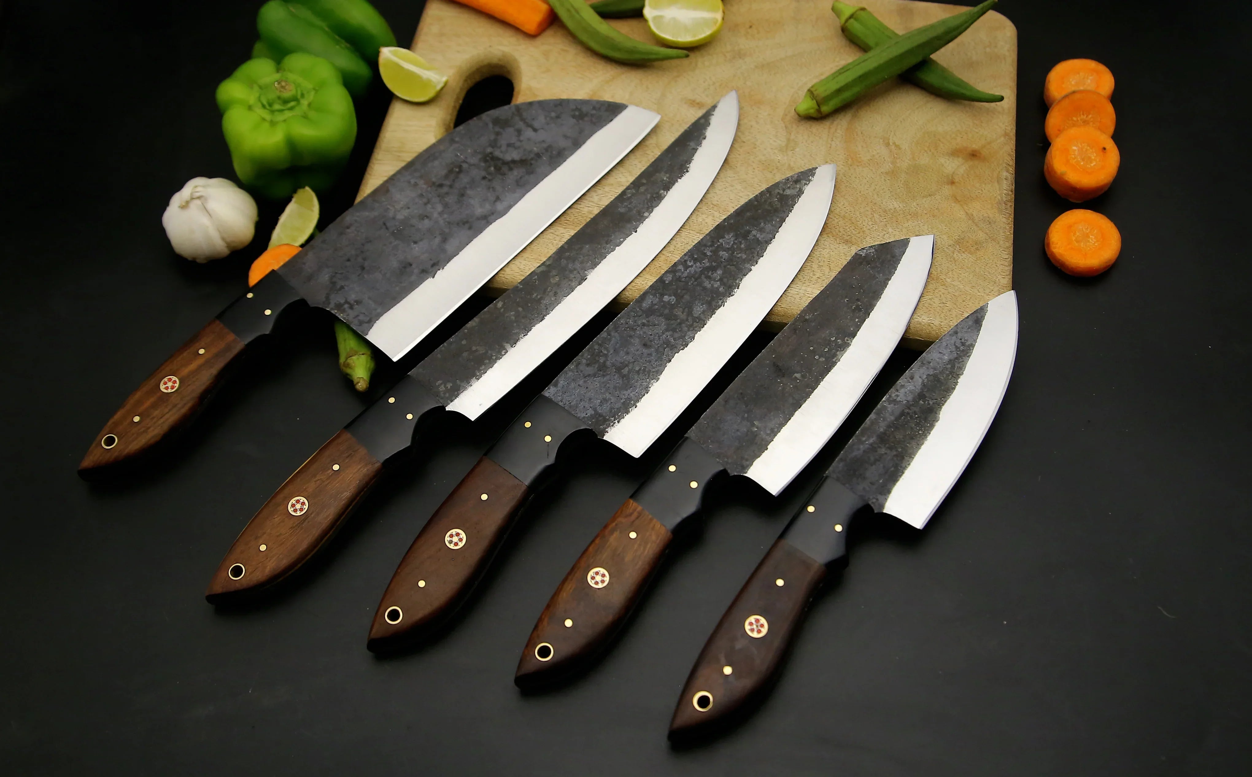 Best Damascus Chef Knife in 2026 What to Look for in a Handmade Kitchen Knife