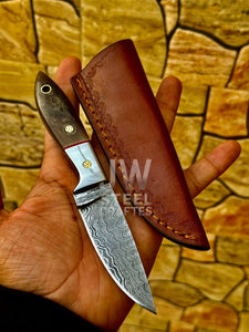Handmade Damascus Steel EDC Knife with Horn Handle & Leather Sheath – Compact Utility Blade
