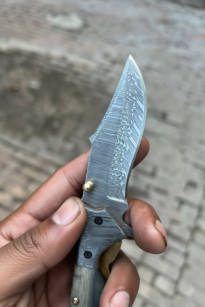 Jadeline Damascus Folder 7" Handmade Turquoise-Green Resin Handle
