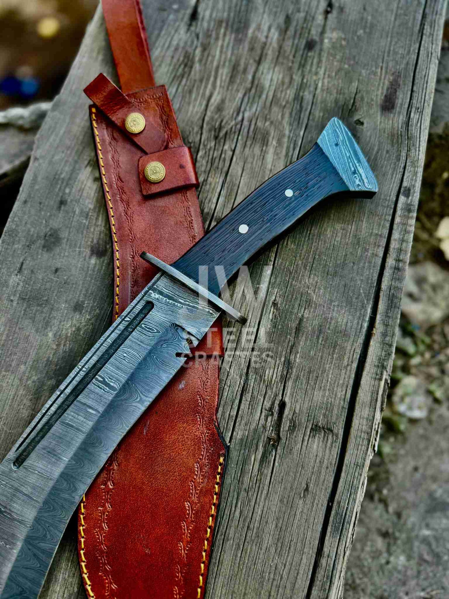 Handmade Damascus Steel Bowie Hunting Knife – Custom Forged Blade with Micarta Handle