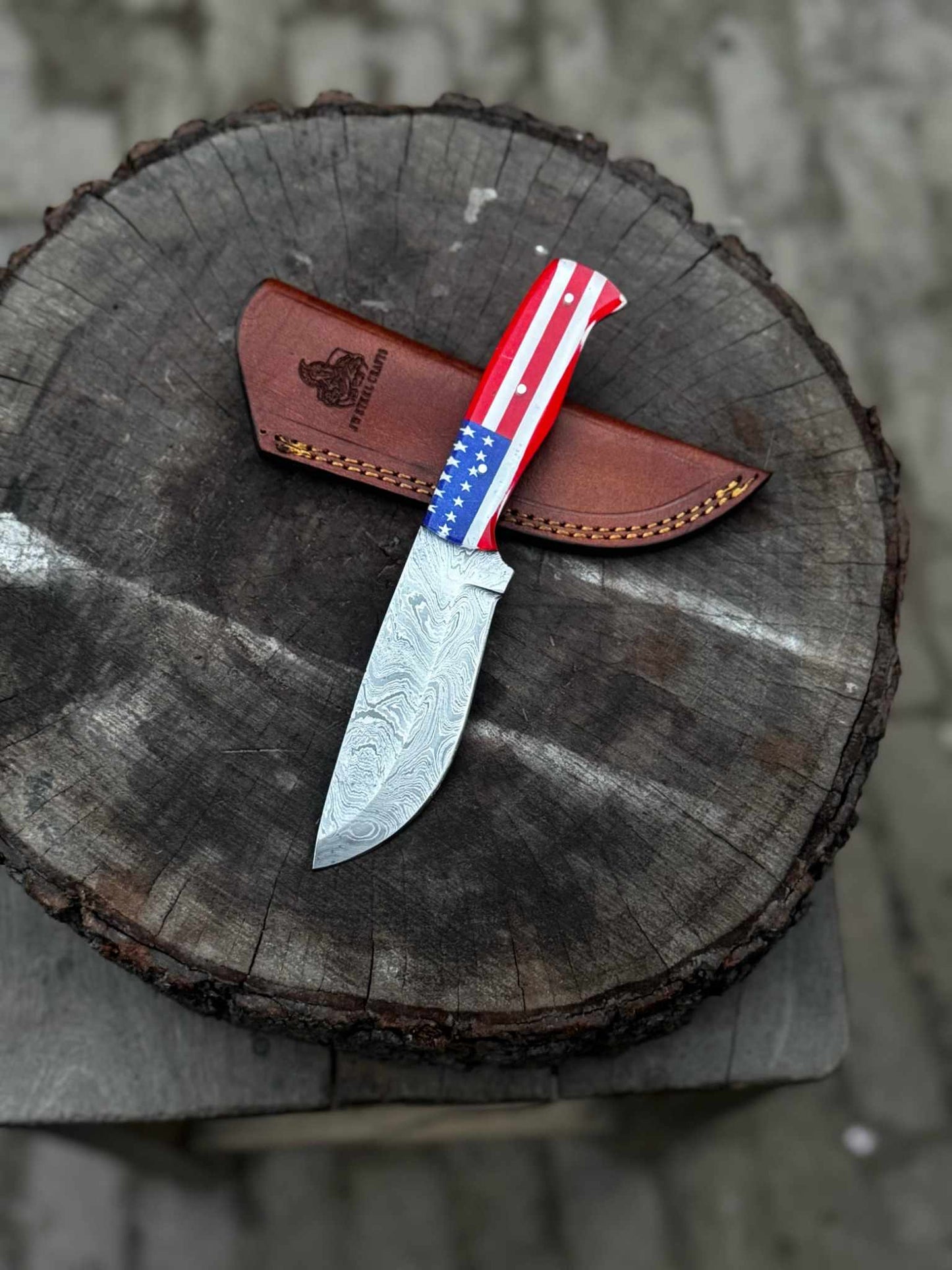 Custom American Flag Handle Damascus Skinner Knife – Handmade Hunting & EDC Knife, Personalized Gift for Him, Anniversary & Groomsmen Gift