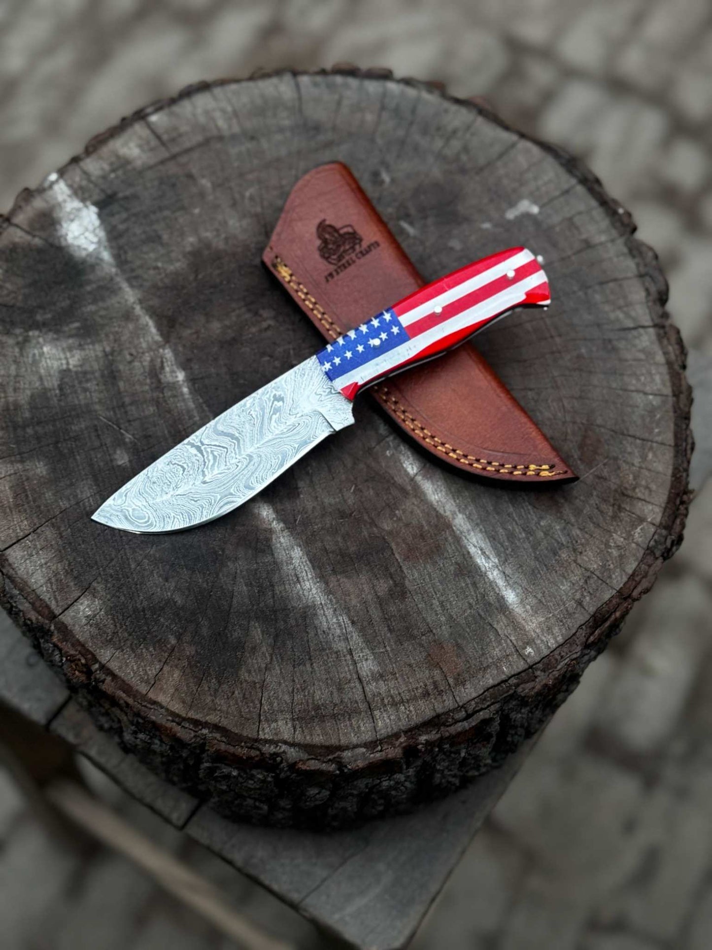 Custom American Flag Handle Damascus Skinner Knife – Handmade Hunting & EDC Knife, Personalized Gift for Him, Anniversary & Groomsmen Gift