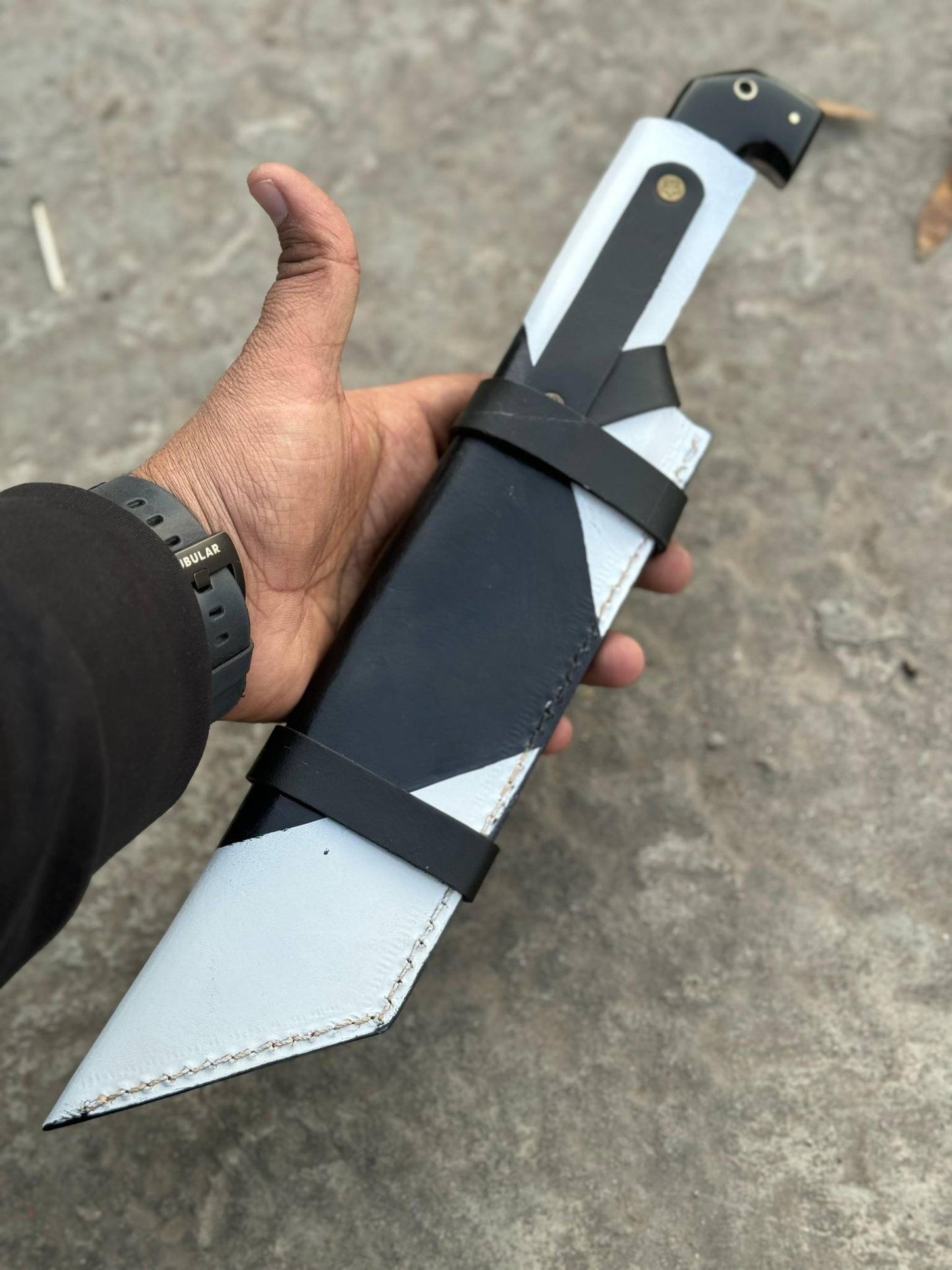 13.5" Handmade Damascus Tracker Knife – Black & White Resin Handle, Hunting Survival Blade with Leather Sheath | Personalized Gift for Him