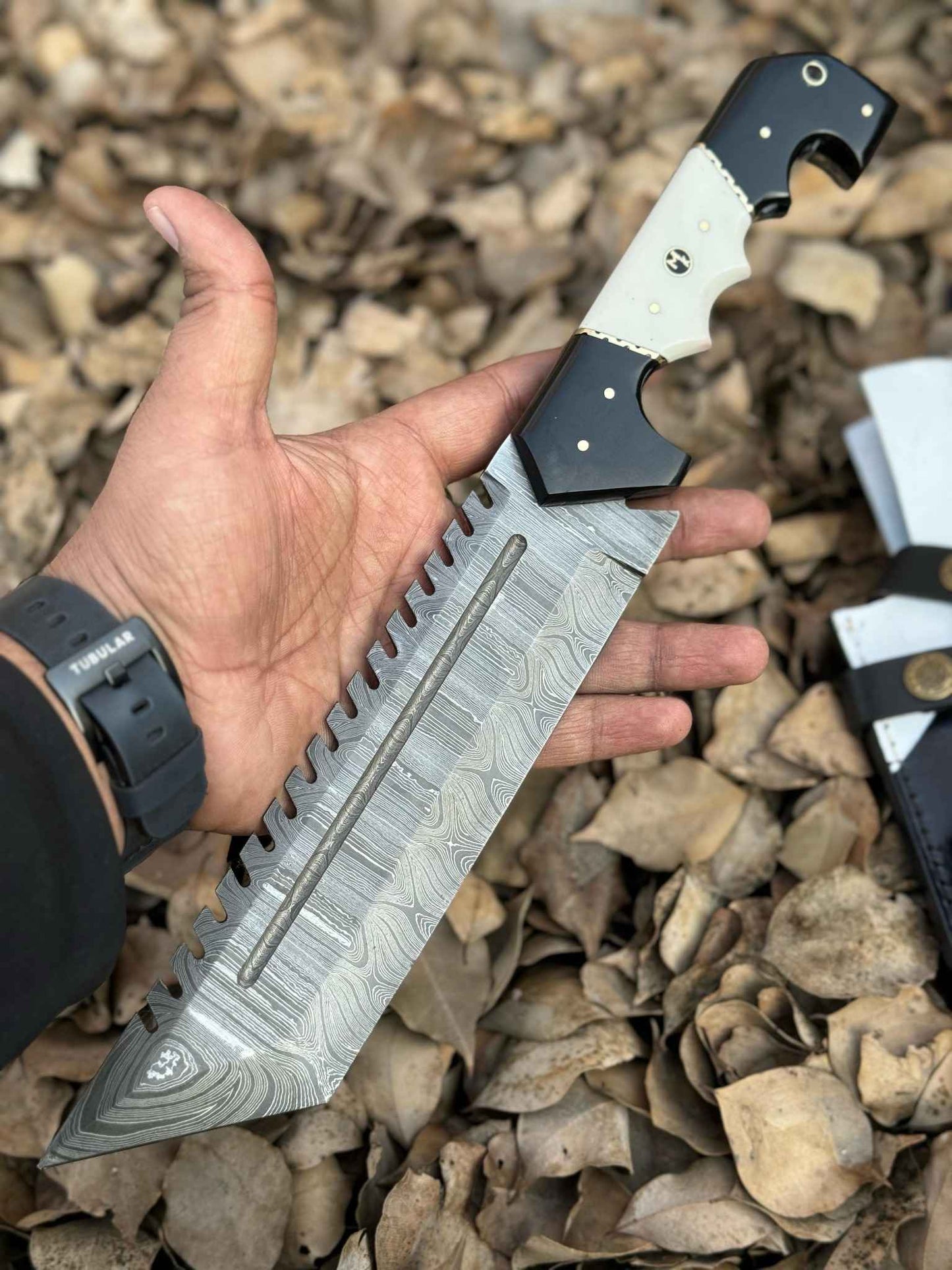 13.5" Handmade Damascus Tracker Knife – Black & White Resin Handle, Hunting Survival Blade with Leather Sheath | Personalized Gift for Him