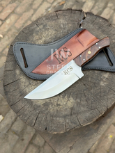 Load image into Gallery viewer, Handmade Damascus Skinner Knife with bull horn handle – JW SteelCrafts
