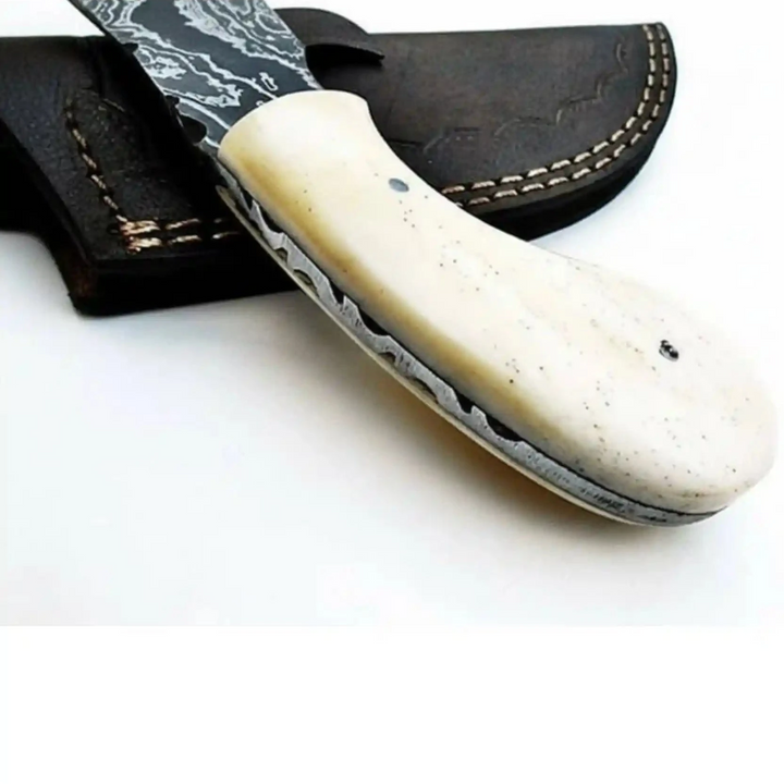 Custom Made Damascus Steel Hunting Knife / Skinning Knife Gut Hook DK - 0101 handmade Handmade Gut Hook Knives by JW SteelCrafts
