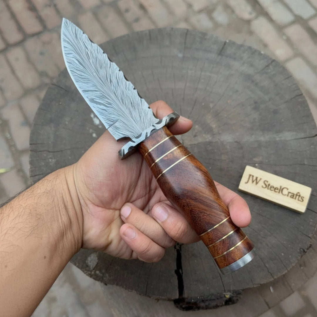  Feather Pattern Damascus Hunting Knife