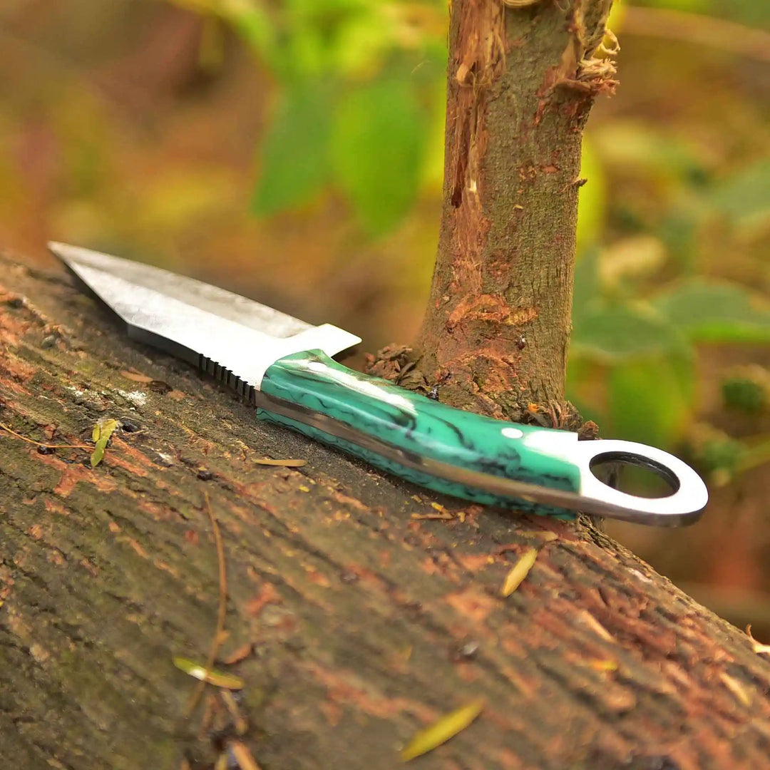 Handcrafted Damascus Steel Ring Handle Outdoor Utility Knife – Resin Grip – JW SteelCrafts handmade Skinner Knife by JW SteelCrafts