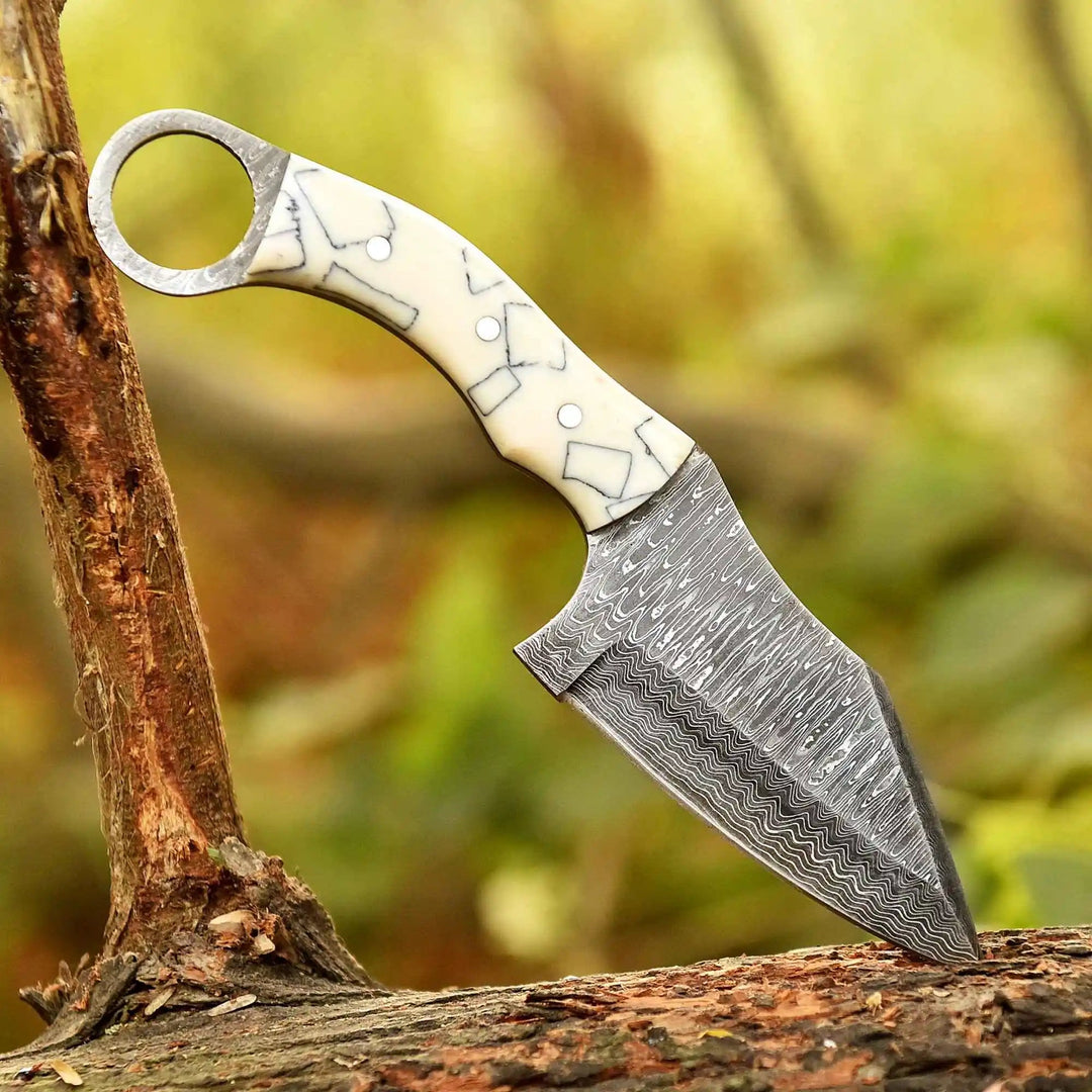 Handcrafted Damascus Steel Ring Handle Outdoor Utility Knife – Resin Grip – JW SteelCrafts handmade Skinner Knife by JW SteelCrafts