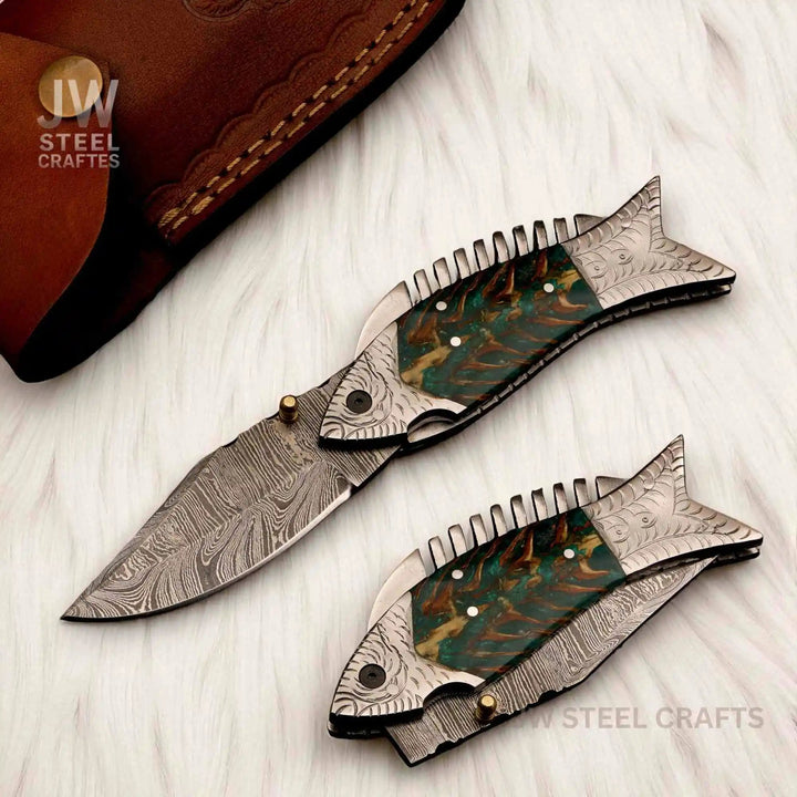 Handmade Damascus Folding Knife with Green Pinecone Resin Handle handmade Liner Lock Folder by JW SteelCrafts