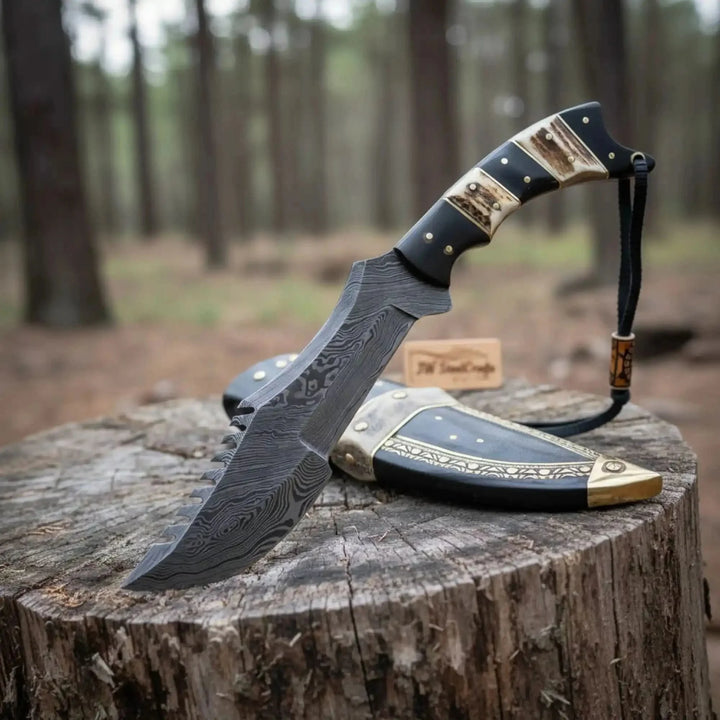 Handmade Damascus Steel Tracker Knife Replica