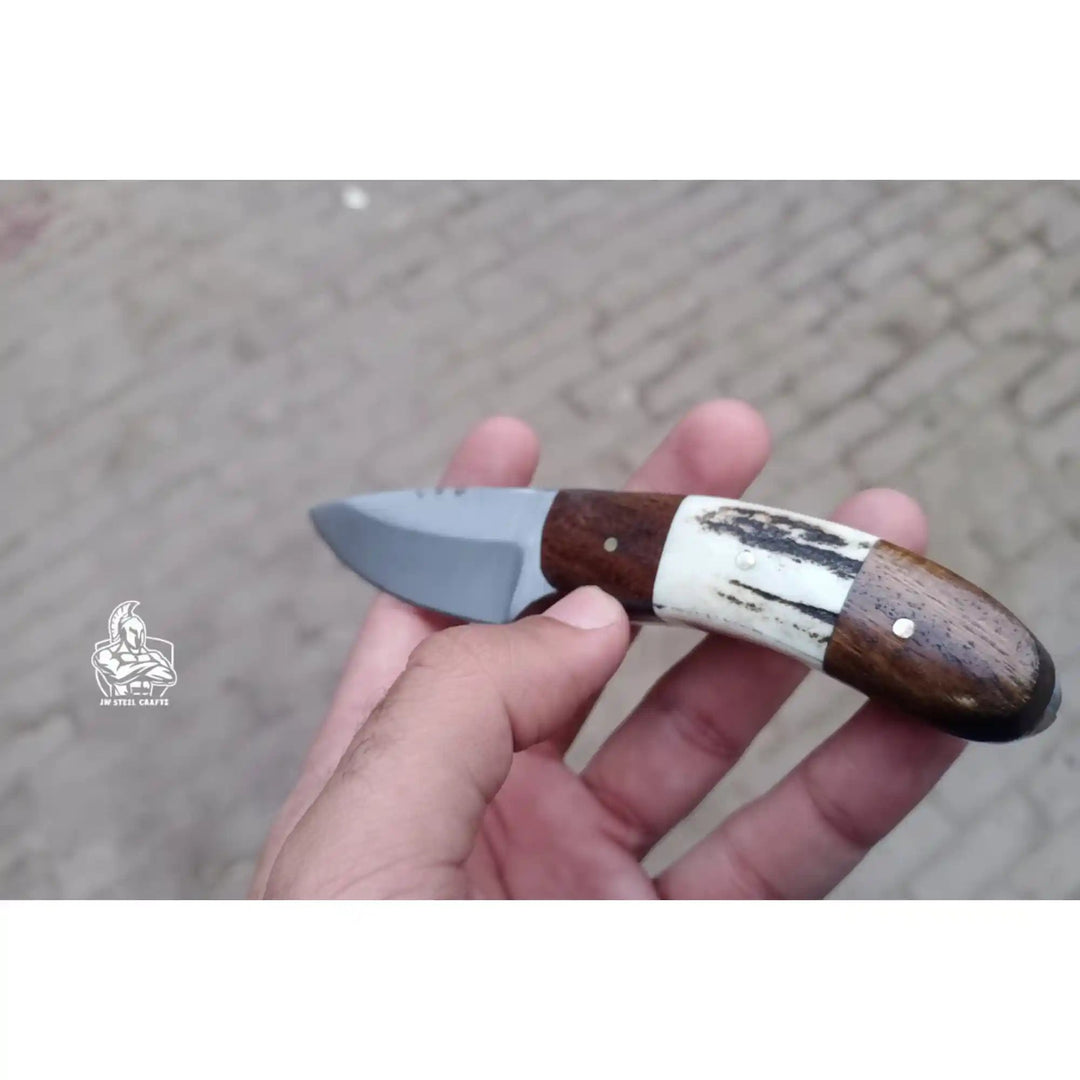 Handmade Skinner Knife Deer Horn Handle Fixed Blade Hunting Knife handmade Skinner Knife by JW SteelCrafts