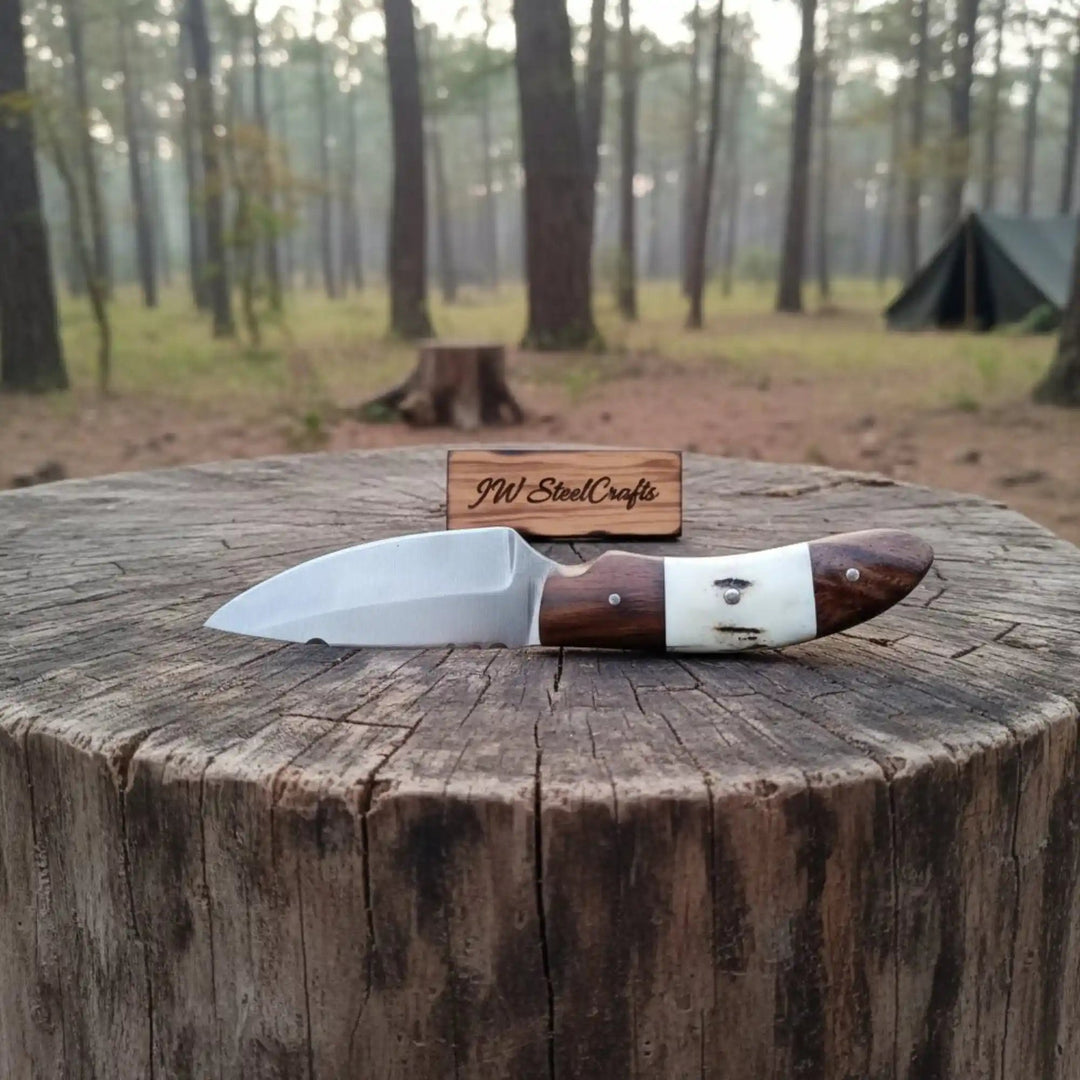 Handmade Skinner Knife Deer Horn Handle Fixed Blade Hunting Knife handmade Skinner Knife by JW SteelCrafts