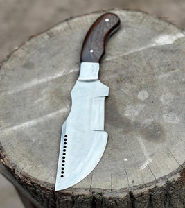 Handcrafted Tracker Knife – Bushcraft & Survival Ready | Ram Horn or Ebony Handle | Personalized Hunting Gift for Outdoorsmen