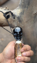 Load image into Gallery viewer, Bowie Knife – damascus , nan handle