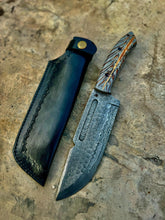 Load image into Gallery viewer, Personalized Knife Handmade Damascus knife| Fixed Blade| Bush craft knife| Hunting Knife | Camp Knife | Gift for HER/MEN/BF pinecone handle