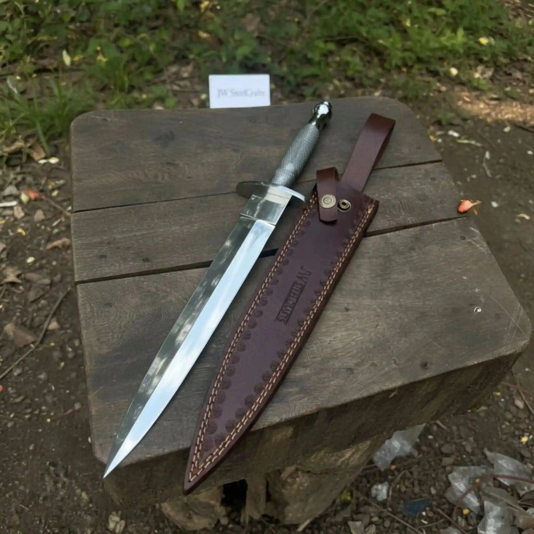 Medieval Style Dagger Sword