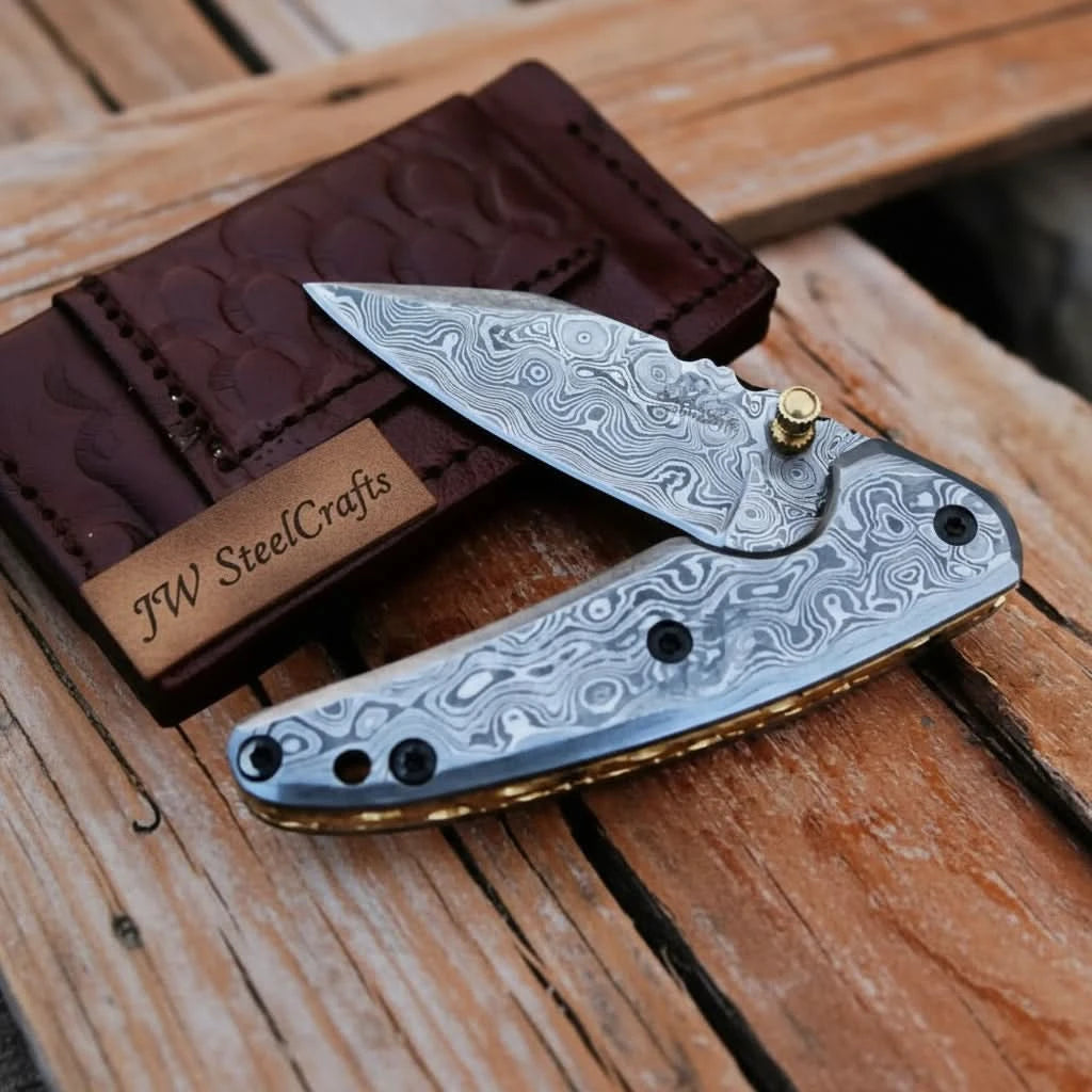     Durable Damascus pocket knife suitable for outdoor carry, utility tasks, and knife collections