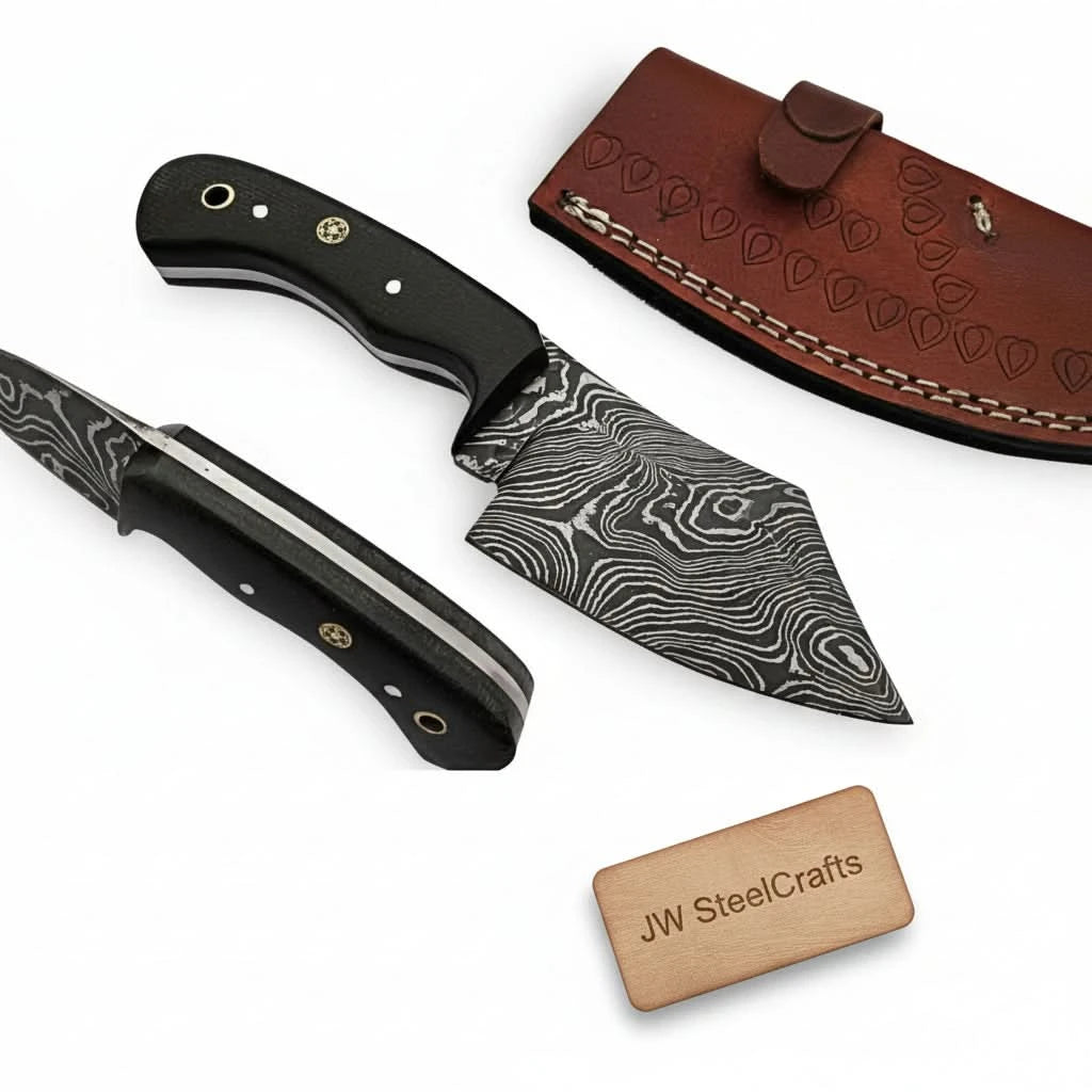 Twin Damascus fixed blade knife display with brown sheath and wooden brand plaque