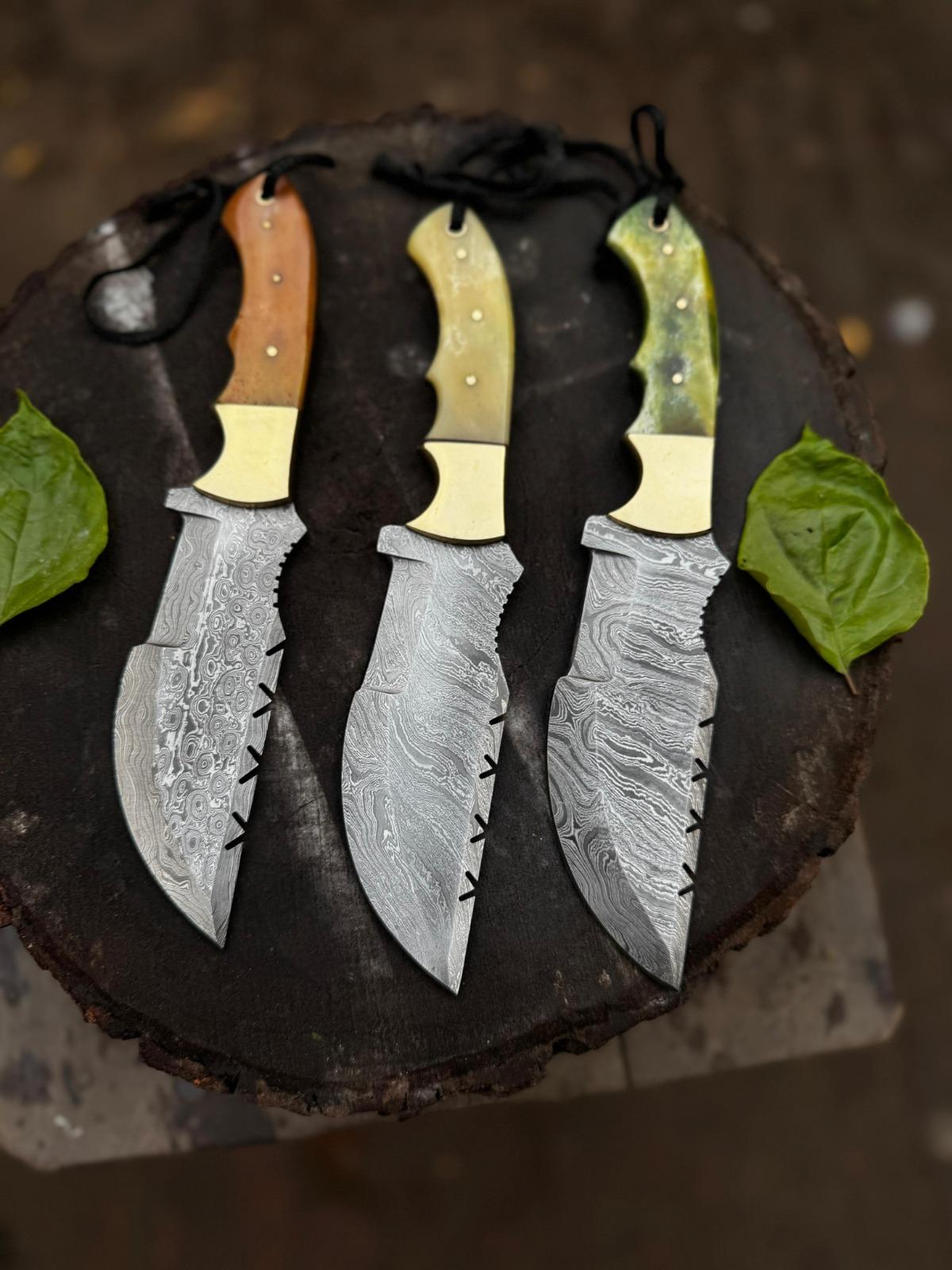 Personalized Tracker Knife Damascus steel Camping Knife Groomsmen Gift Wedding Gift For Men Gift For Husband/Dad Birthday, Custom Knives