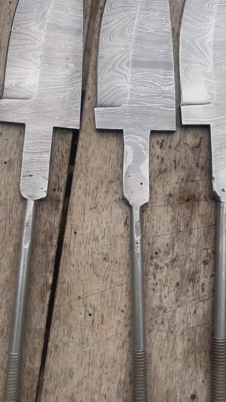 5-Piece Hand Forged Damascus Hunting Knife Blanks Set