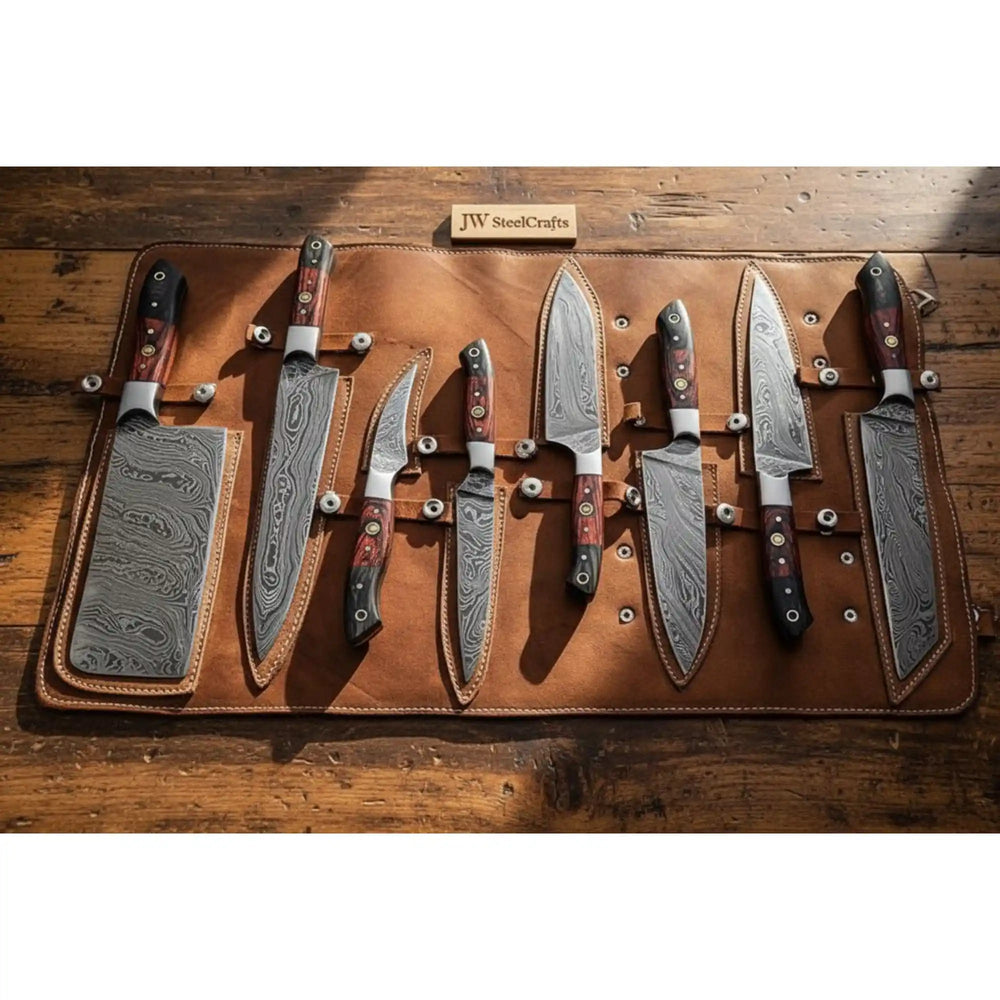 Travel chef knife roll Damascus kit with multiple blade shapes and protective slots
