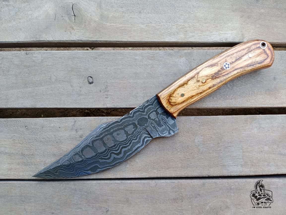 Custom Made Skinner Knife with Premium Wood Handle – Handmade Hunting Blade
