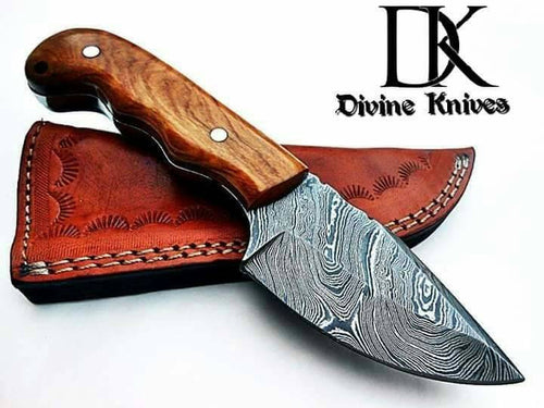 Hand-Forged Damascus Steel Hunting knife /Skinner Knife With Amazing Leather Sheath DK-0110