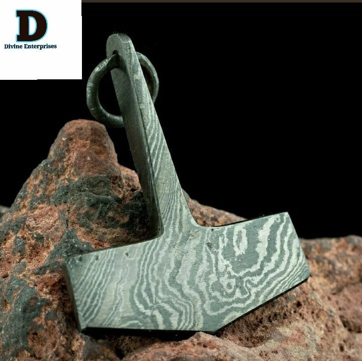 DE-0015 Custom Handmade Damascus steel Viking pendant /Thor Hammer Pendant/Jewellery