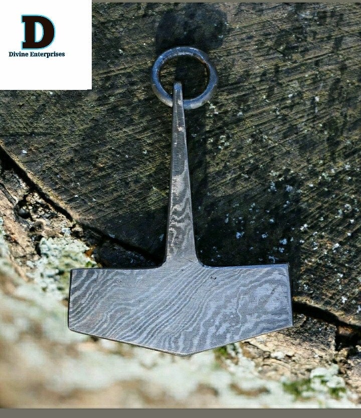 DE-0015 Custom Handmade Damascus steel Viking pendant /Thor Hammer Pendant/Jewellery