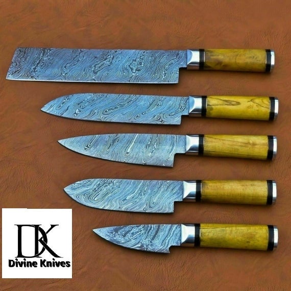 Handmade Damascus Steel Cutlery Chef Knifes Set With Color Wood DK-0300