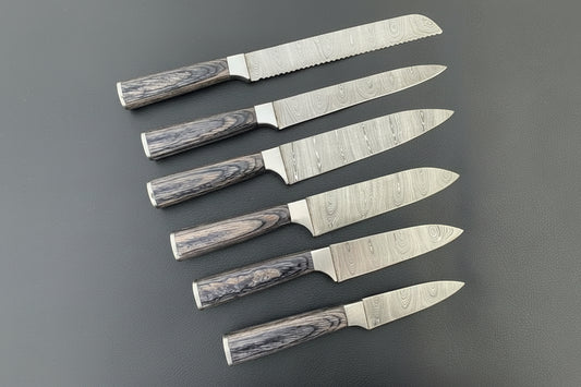 A Beautiful Newly Design Custom Made Damascus Steel Chef Knives Set DK-0392