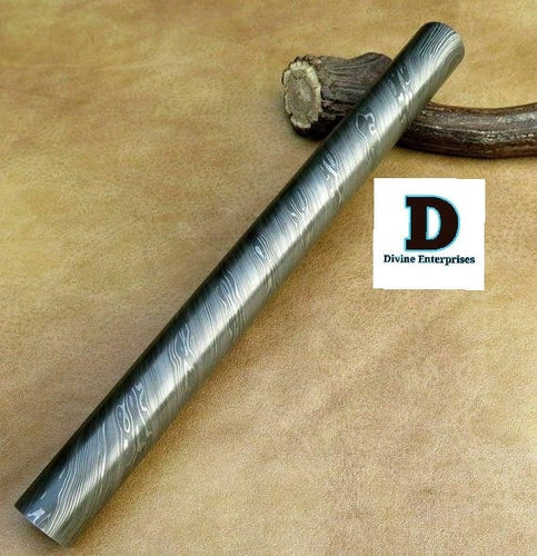 Knife – damascus , nan handle