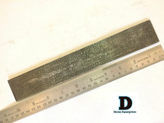 Custom made twist Damascus Steel billet bar /knife making /Razor DE-0060