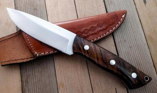 Custom Handmade Damascus Steel Hunting Knife
